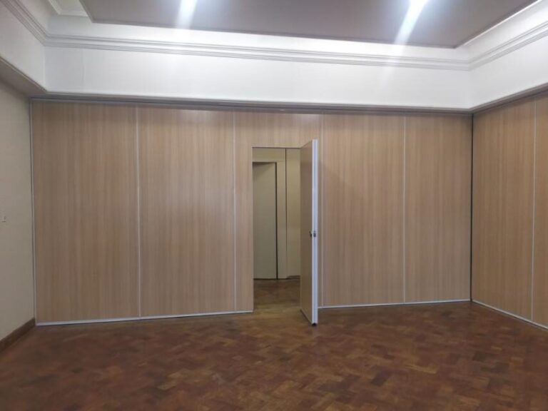 Operable Wall Partition - RD Office Furniture